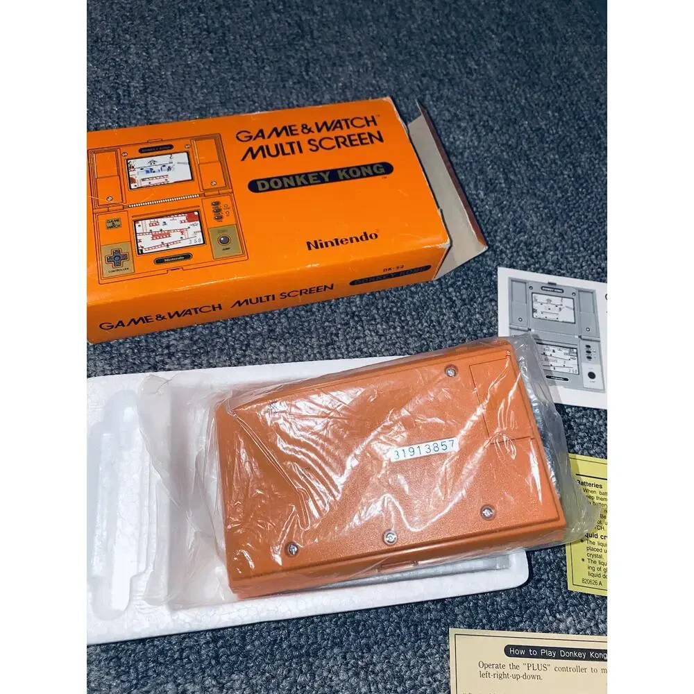 Donkey Kong Nintendo Game and Watch DK-52 1982 Original In Box 80s Vintage
